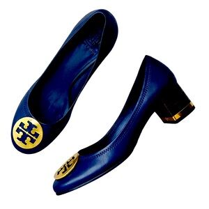 Block heel pump in like new condition.  Worn once.